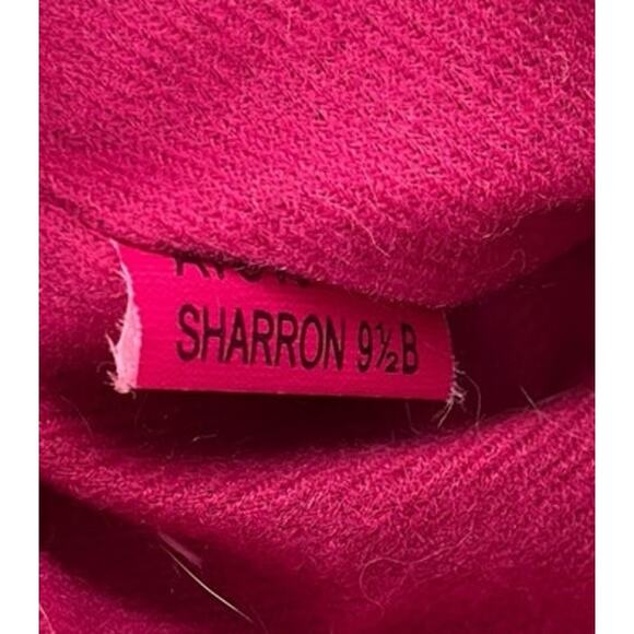 ***SOLD*** Womens Coach Sharron Mid-Calf Boots Size 9.5 Fuschia Pink Buckled - Picture 6 of 6